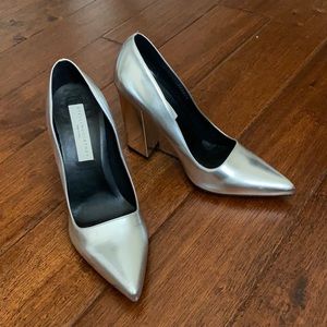 Stella McCartney silver pumps Sz 38.5